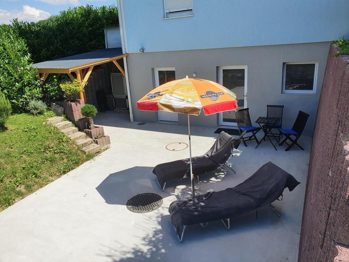 Maison D'Hotes Bleu Cudrefin Luaran gambar